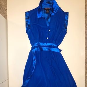 Sleeveless Knee Length Dress